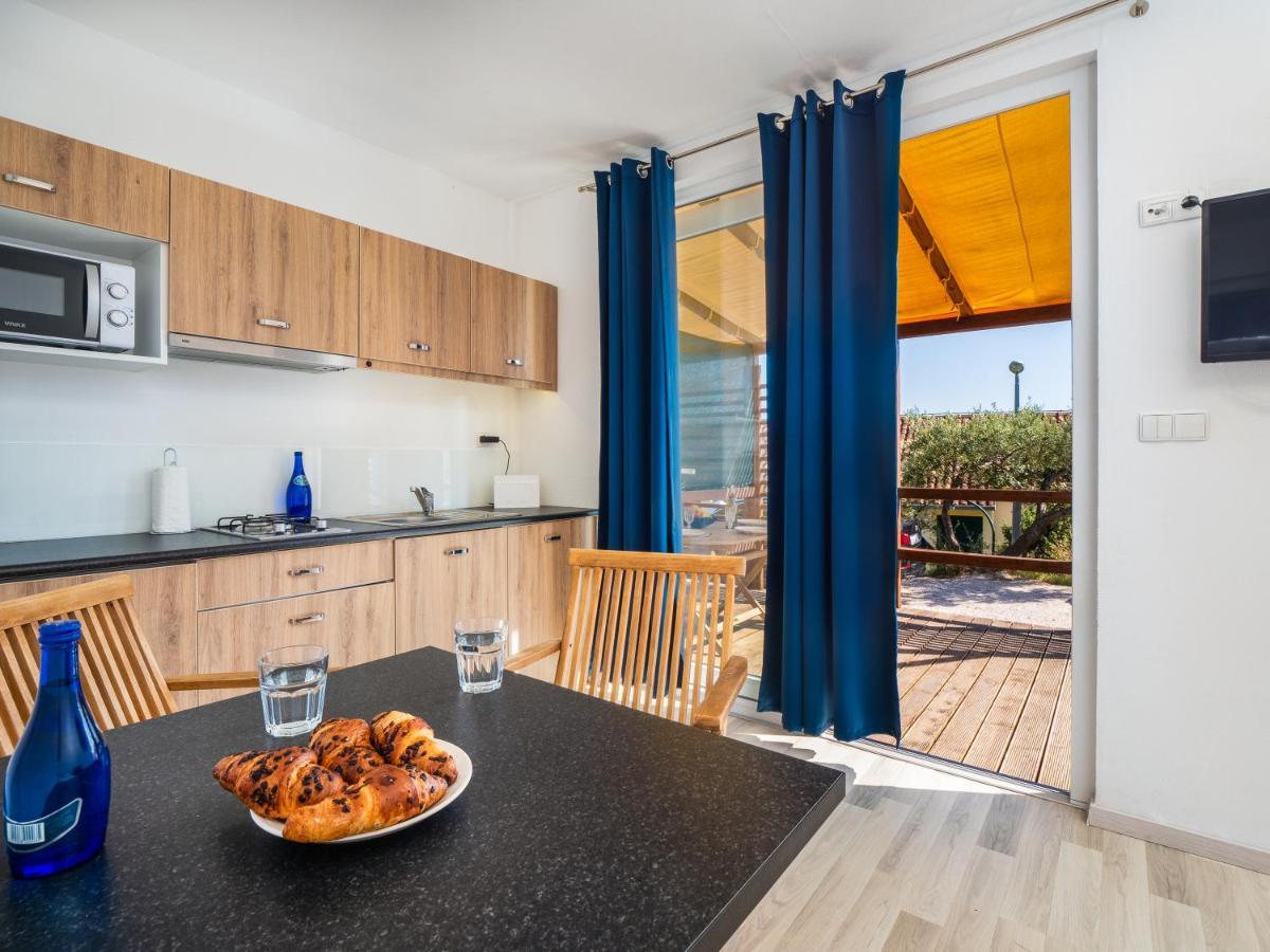 Salve Croatia Mobile Homes In Amadria Park Trogir Seget Vranjica Eksteriør bilde