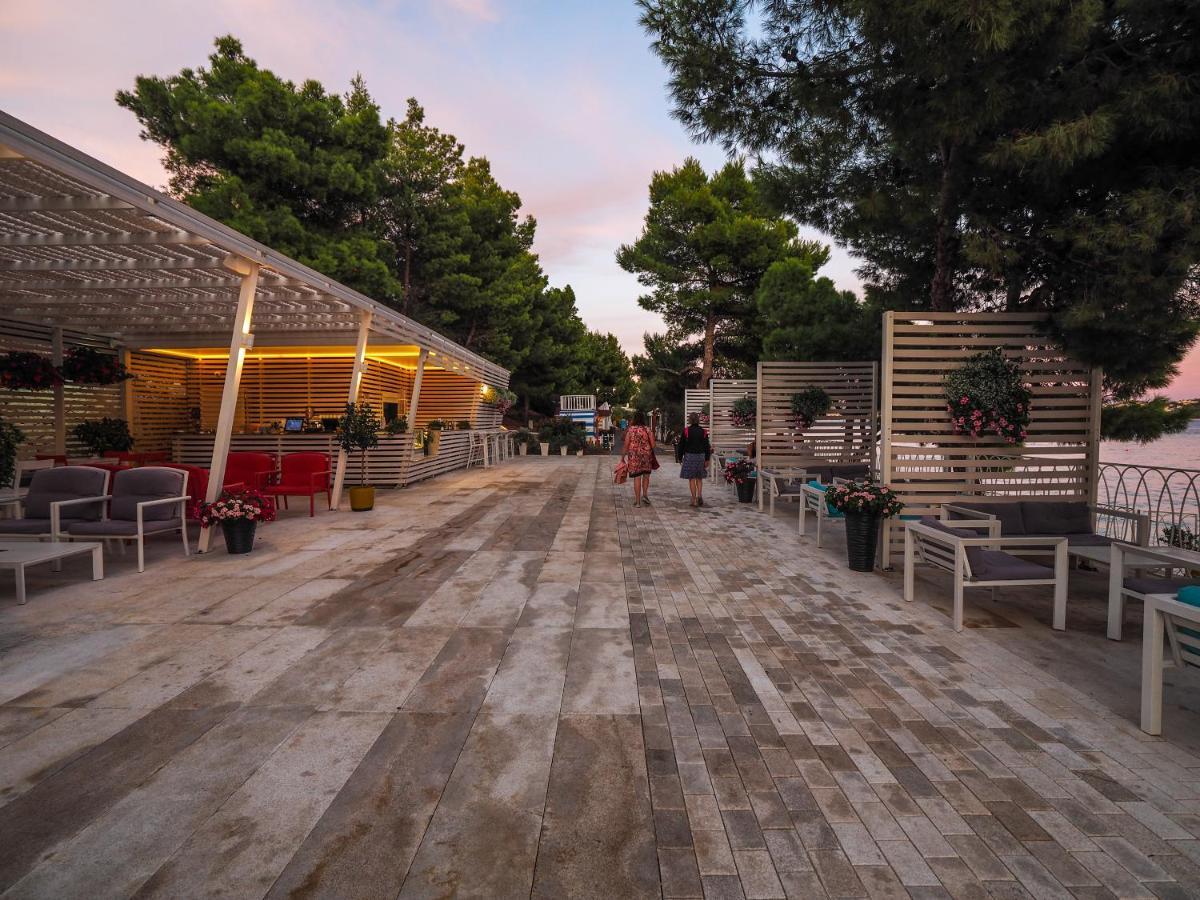 Salve Croatia Mobile Homes In Amadria Park Trogir Seget Vranjica Eksteriør bilde